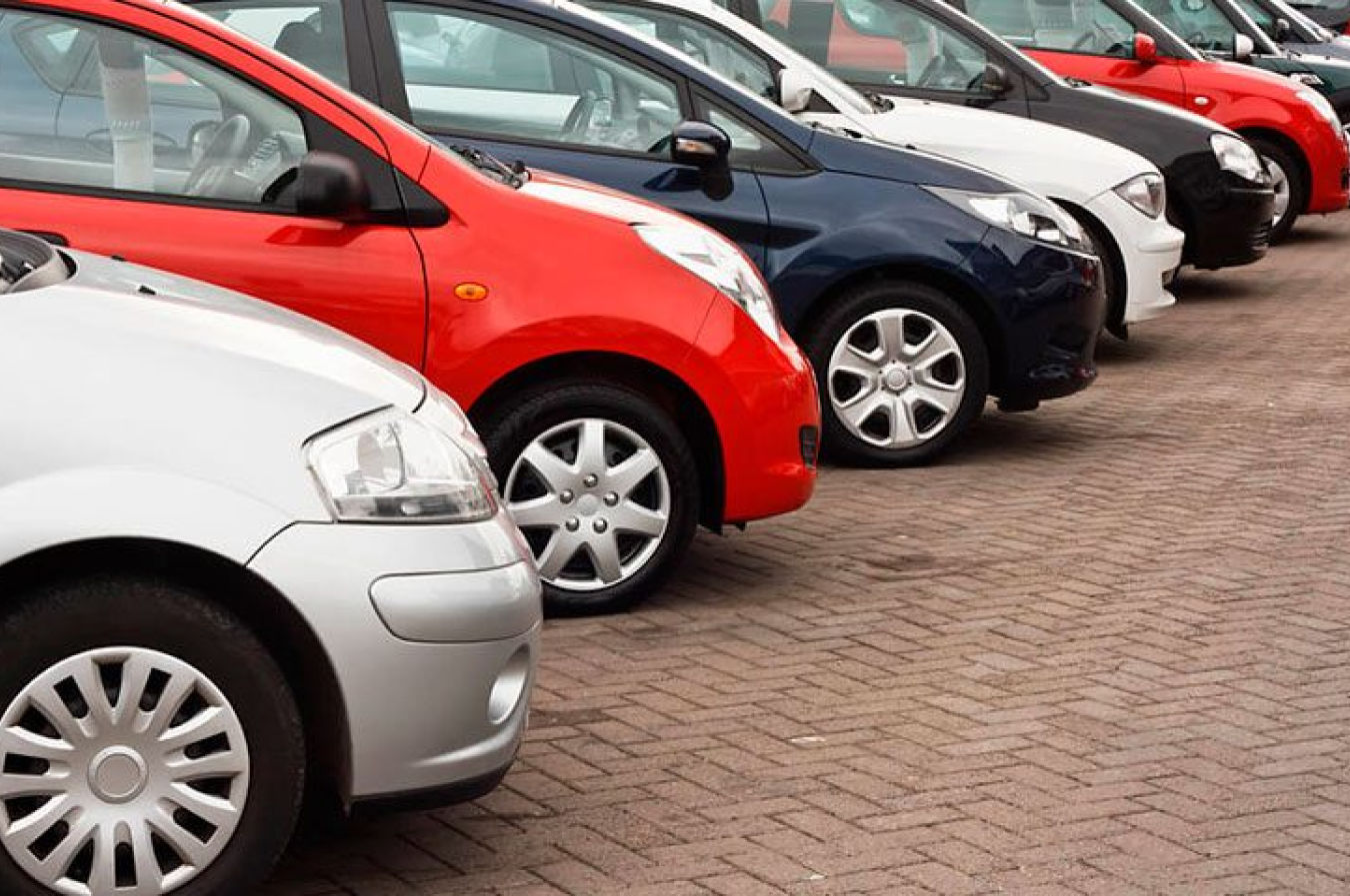 Quando alugar um carro importado é mais indicado